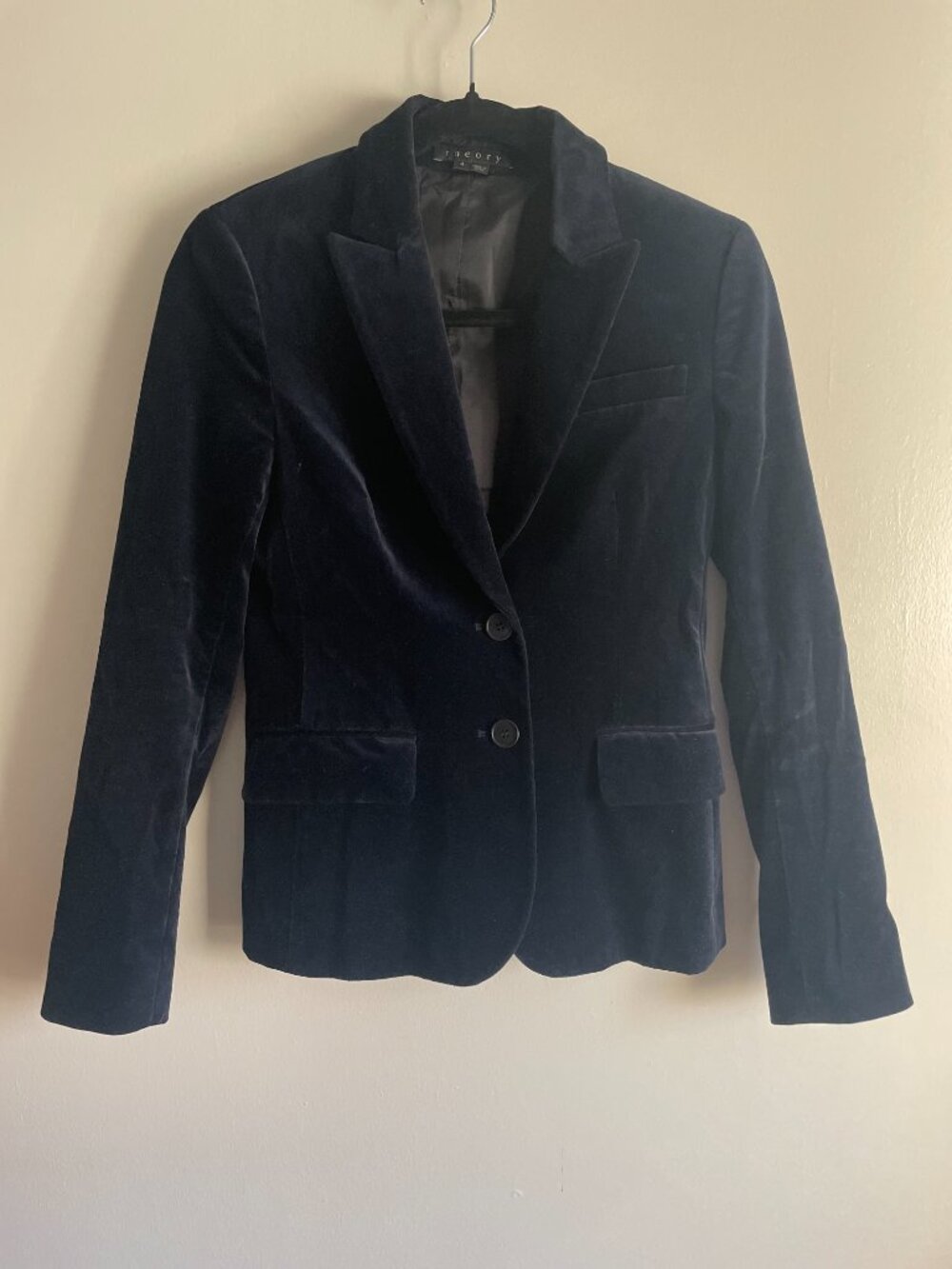 Theory Women's Navy Velvet Blazer Size 4